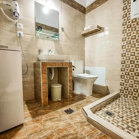 Lägenhetshotell Anastasia 4*